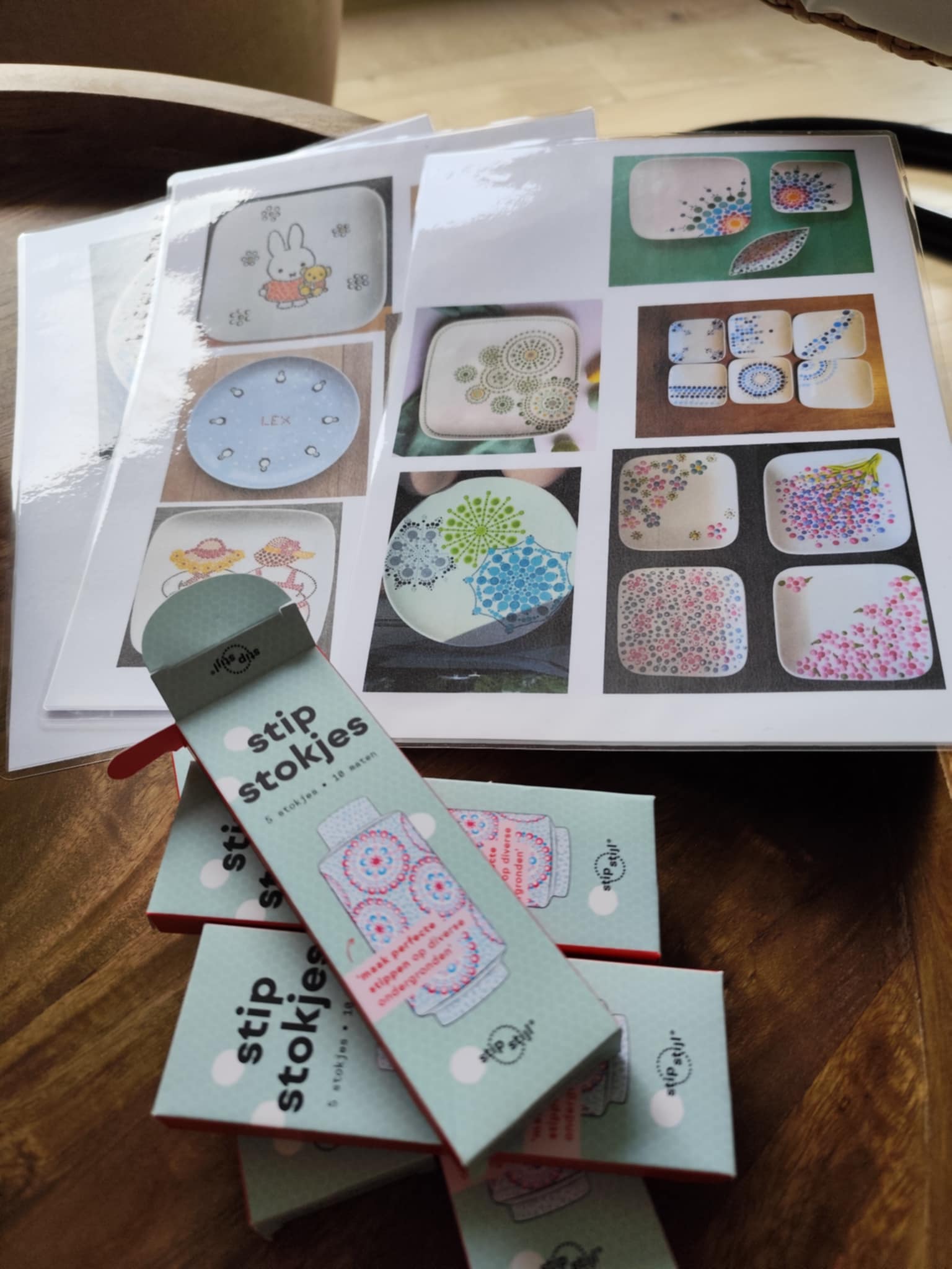 Workshop@Home stippen op porselein